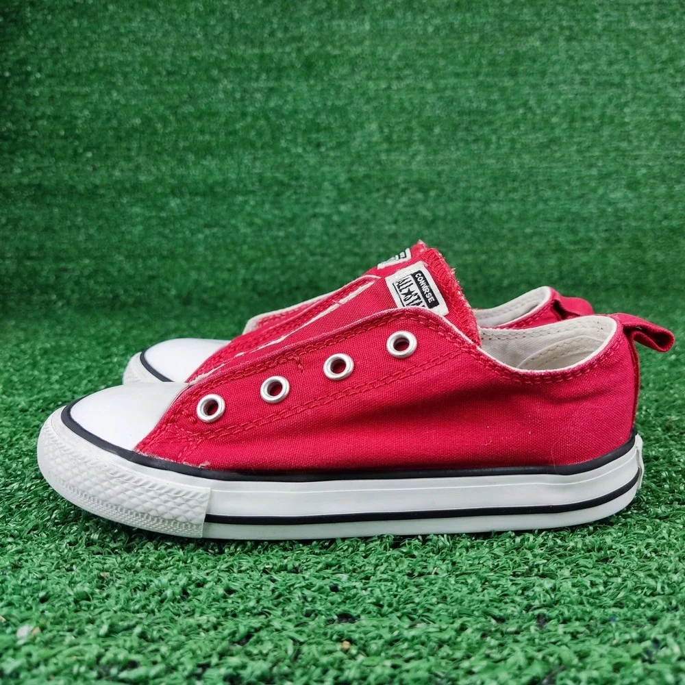 Converse Sneakers Kids 10 Red Chuck Taylor All Star Slip On Low Top 764029F